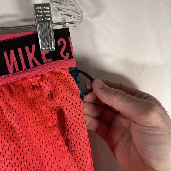 Nike Basketball Shorts Men's Small Pink Green Mesh Nike Sports Elastic Waist - Picture 6 of 12